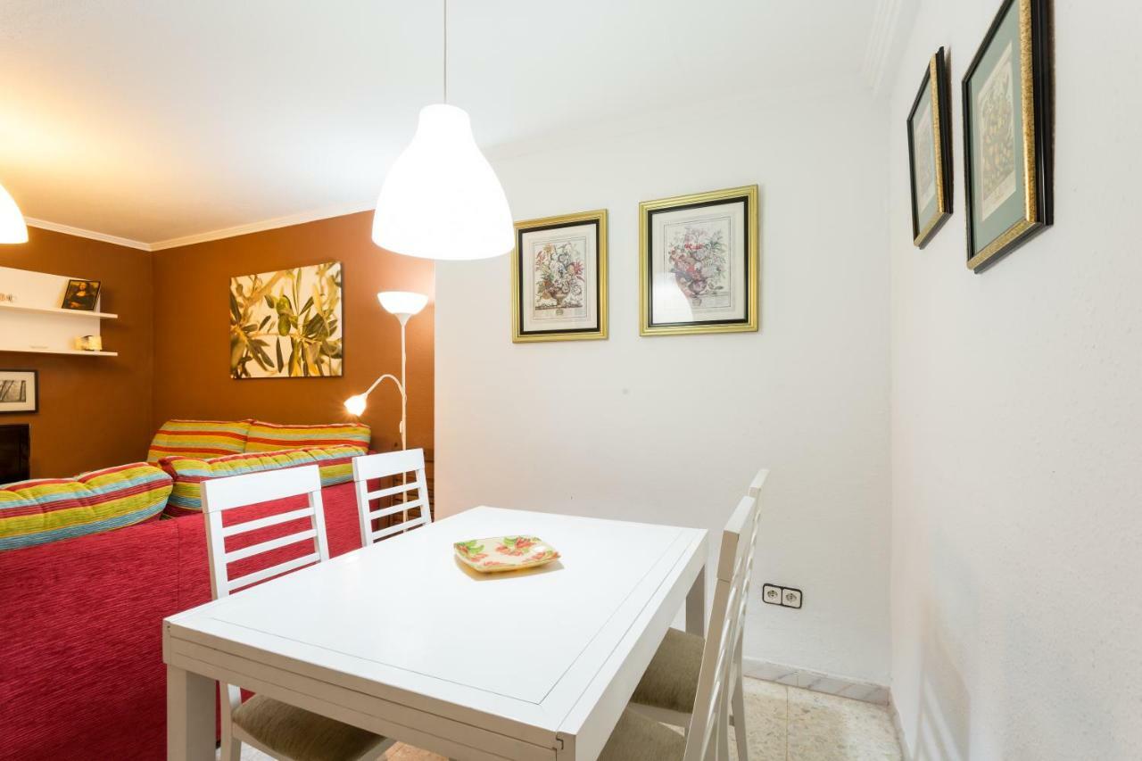 Holi-Rent Albareda Appartement Sevilla Buitenkant foto