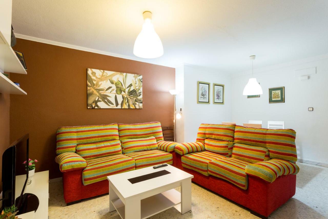 Holi-Rent Albareda Appartement Sevilla Buitenkant foto