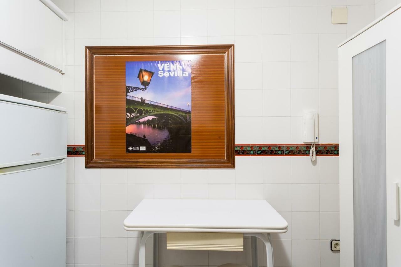 Holi-Rent Albareda Appartement Sevilla Buitenkant foto