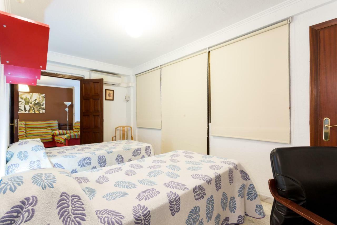 Holi-Rent Albareda Appartement Sevilla Buitenkant foto