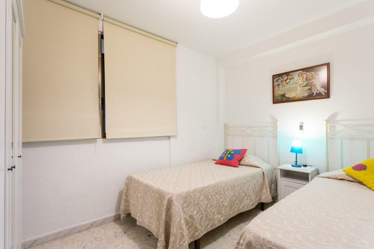 Holi-Rent Albareda Appartement Sevilla Buitenkant foto
