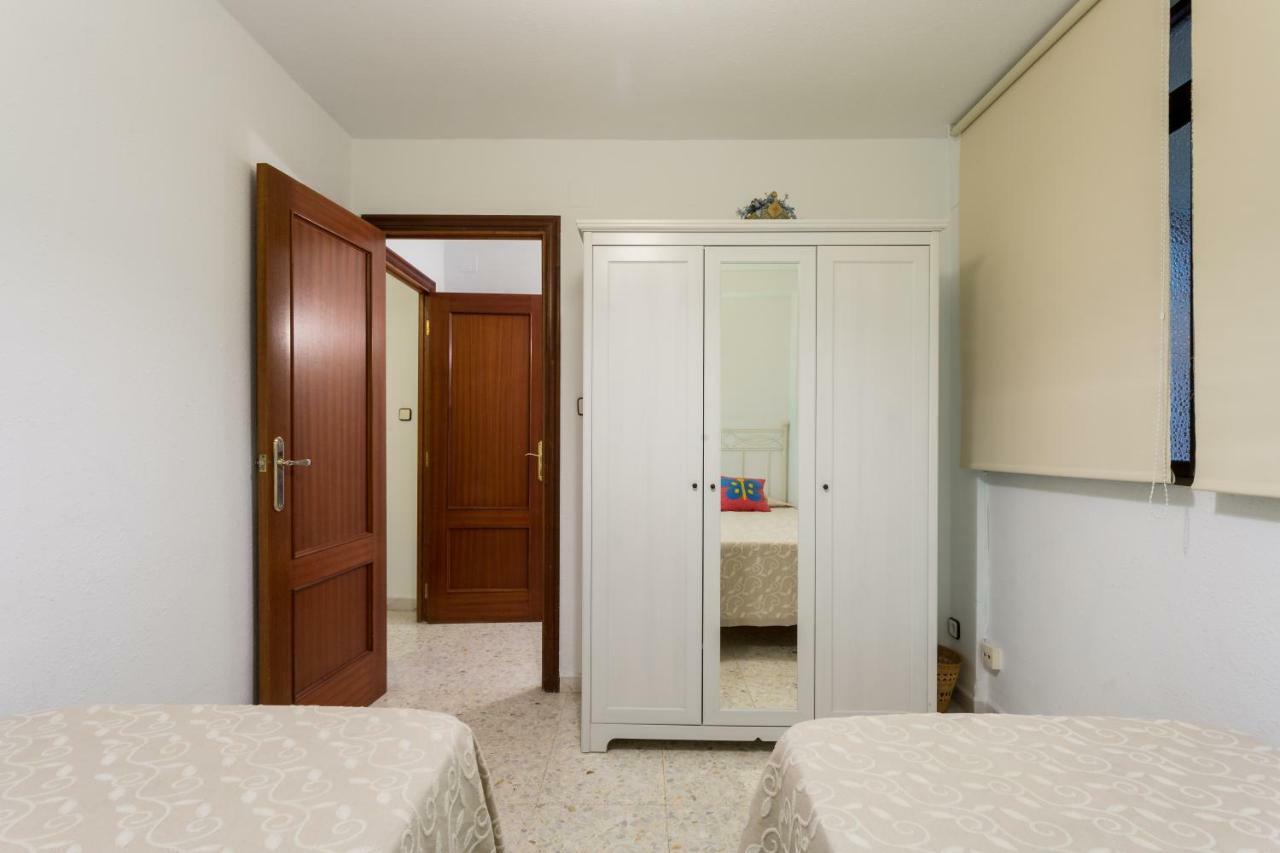 Holi-Rent Albareda Appartement Sevilla Buitenkant foto